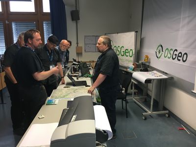 Froscon12-19-2082017-sankt-augustin-osgeo--osm-sunkonferenz-print.JPG