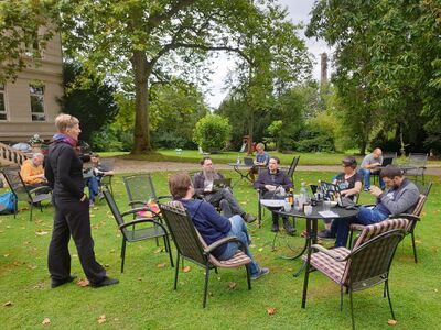 Konferenzorgadiskussionen auf der Linuxhotel Arbeitswiese