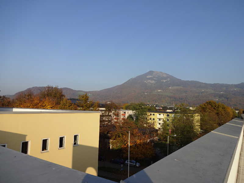 Datei:Uni Salzburg FOSSGIS-Konferenz-2016 lokal Panorama 01.png